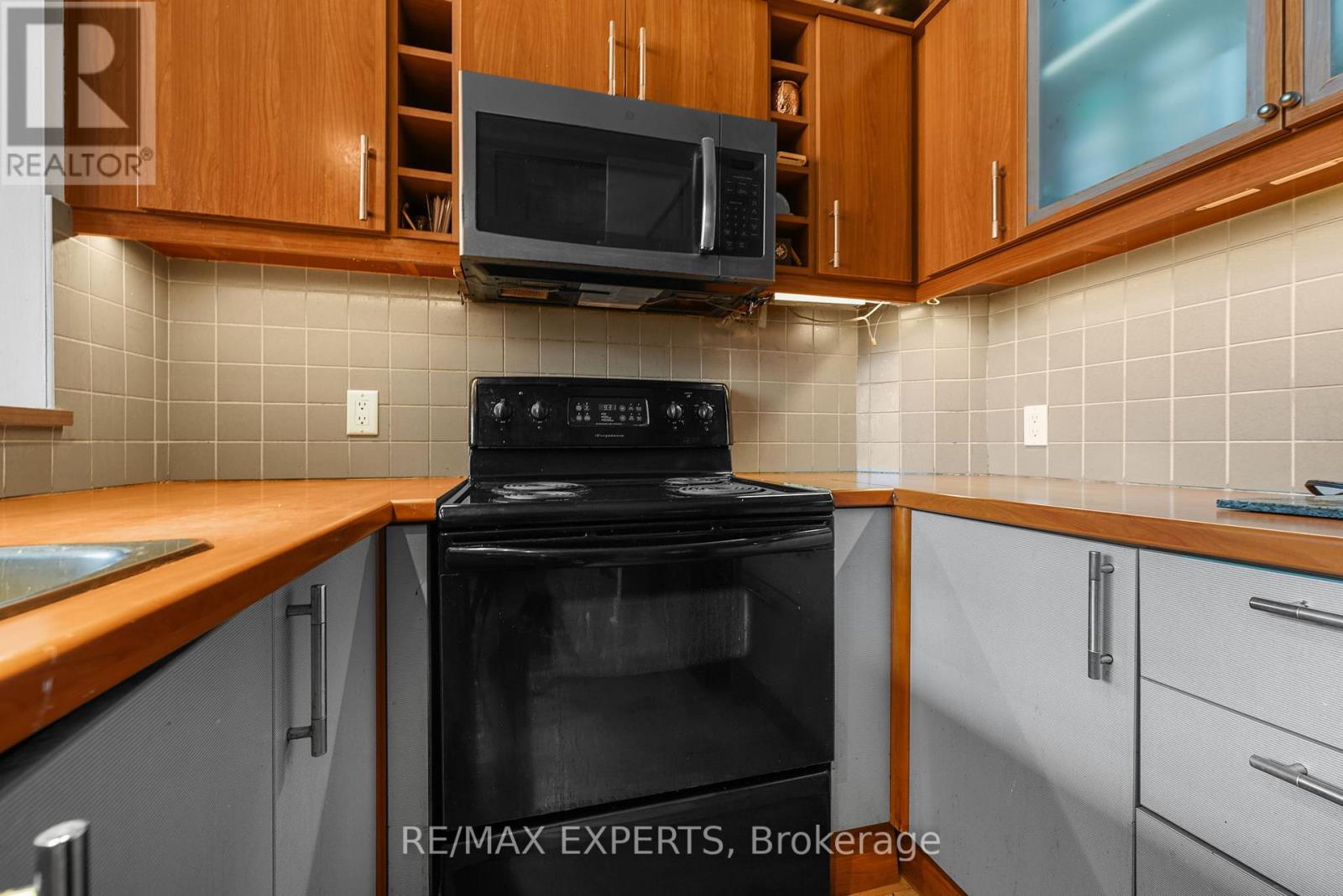 115 - 1001 Roselawn Avenue, Toronto, Ontario  M6B 4M4 - Photo 16 - W12124172