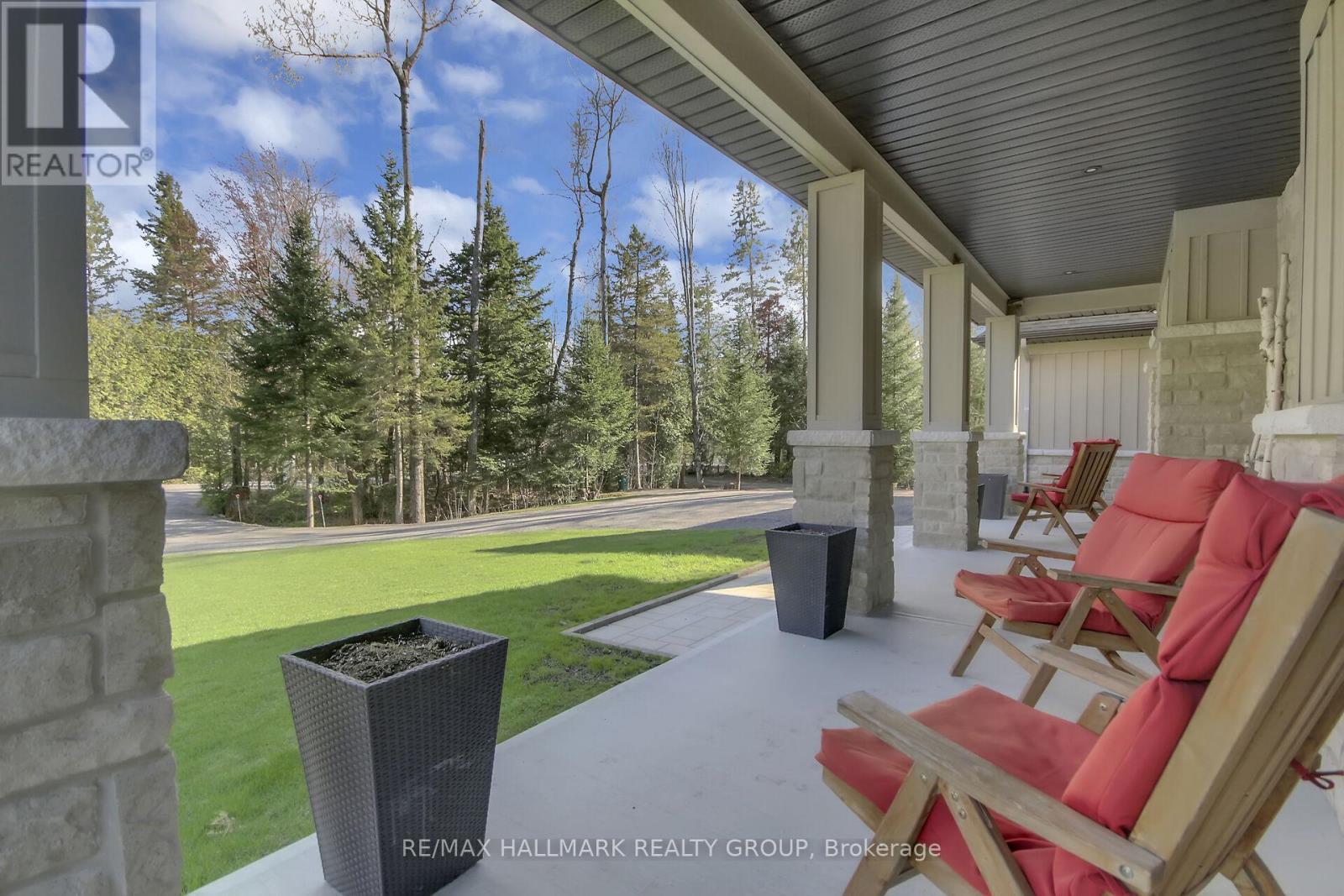 6905 Bleeks Road, Ottawa, Ontario  K0A 1B0 - Photo 4 - X12124258