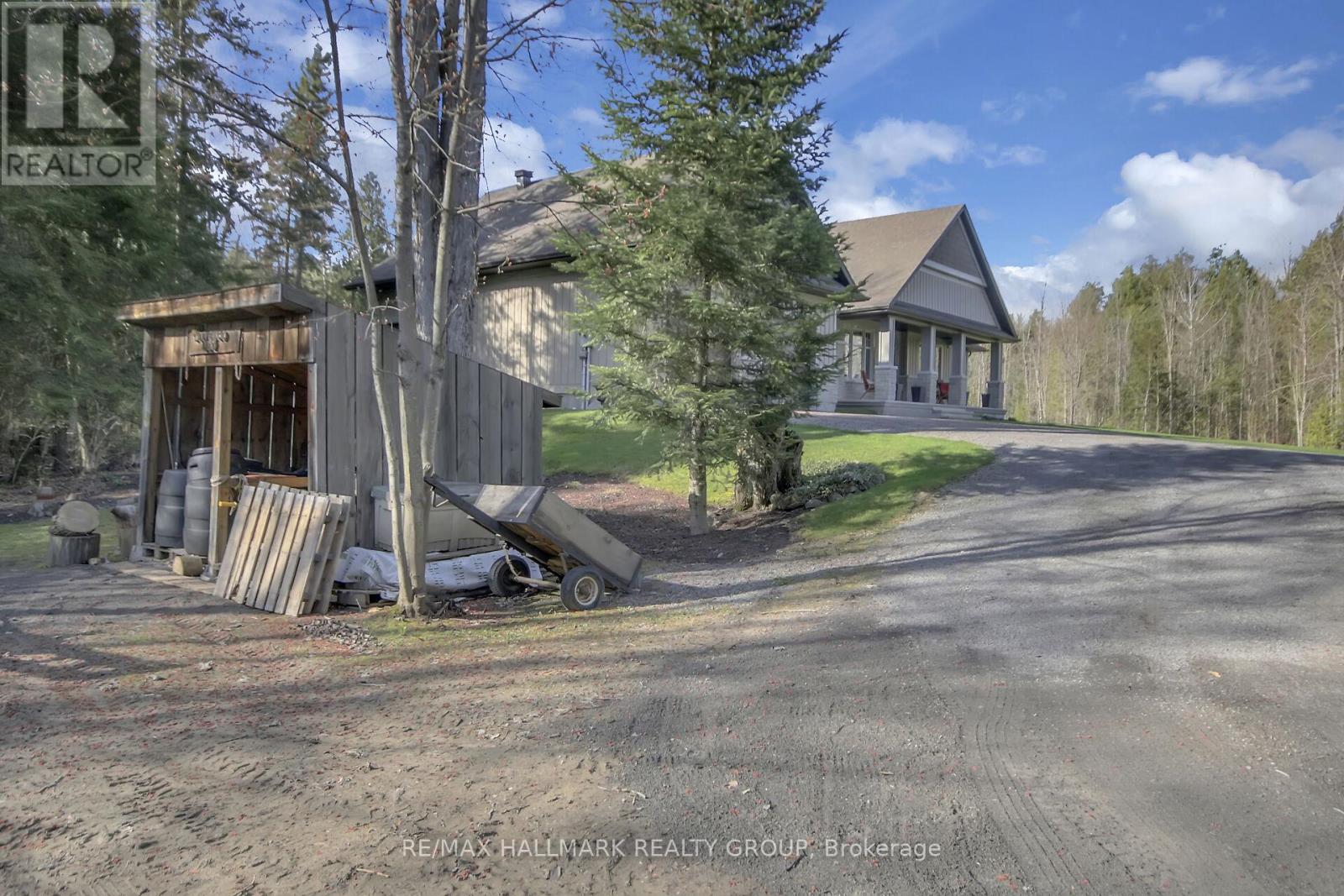 6905 Bleeks Road, Ottawa, Ontario  K0A 1B0 - Photo 49 - X12124258