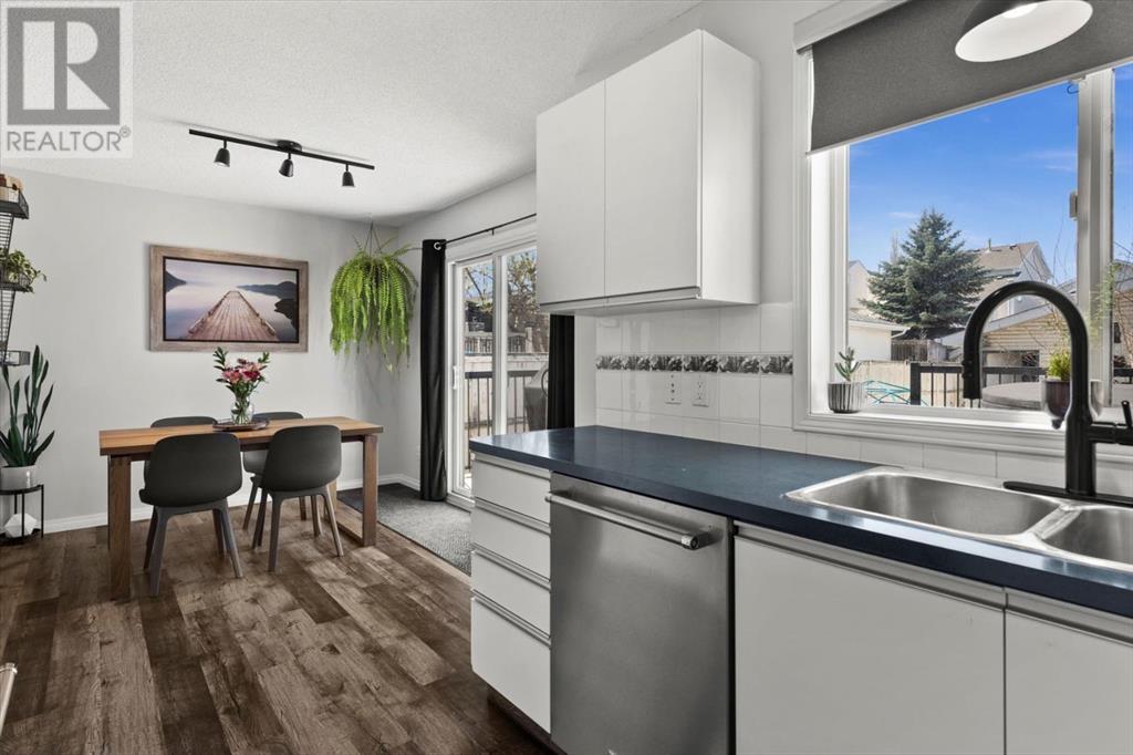 135 Hidden Green Nw, Calgary, Alberta  T3A 5K7 - Photo 15 - A2217478