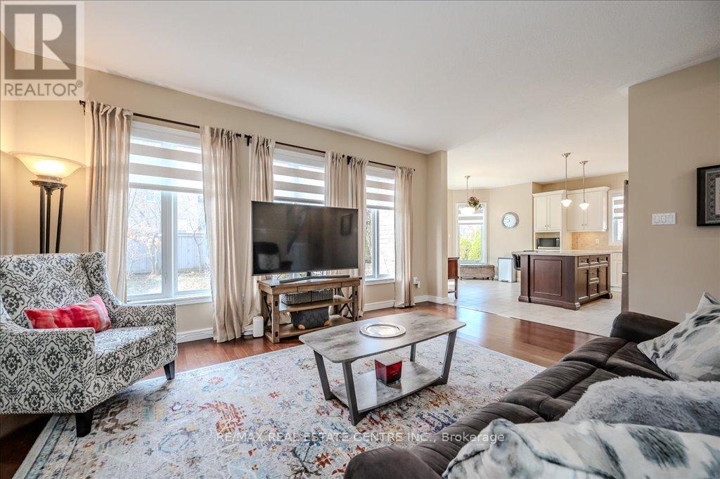 917 Fung Place, Kitchener, Ontario  N2A 4M3 - Photo 17 - X12124126