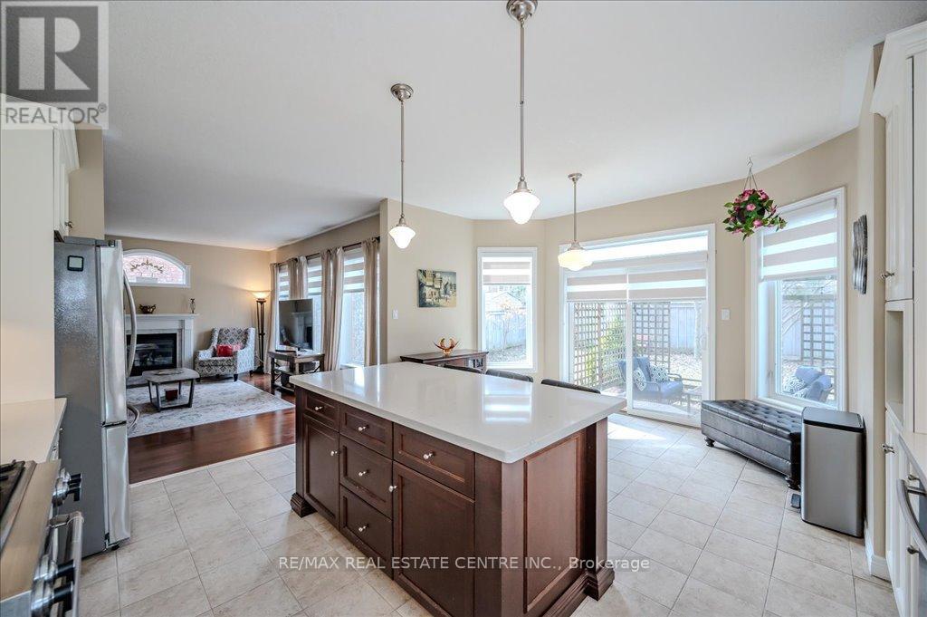 917 Fung Place, Kitchener, Ontario  N2A 4M3 - Photo 22 - X12124126