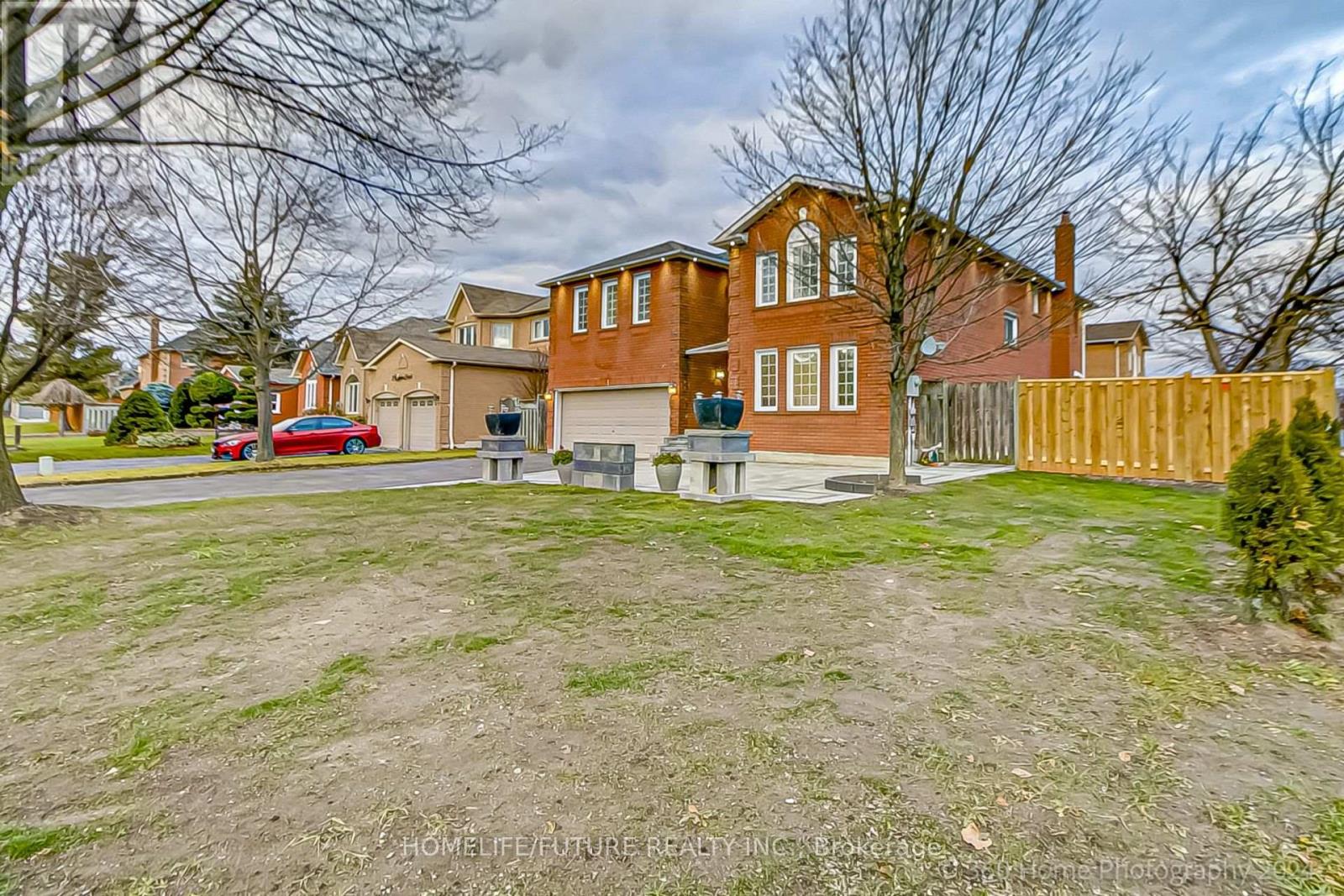 Property at 1 WIGSTON COURT image 4