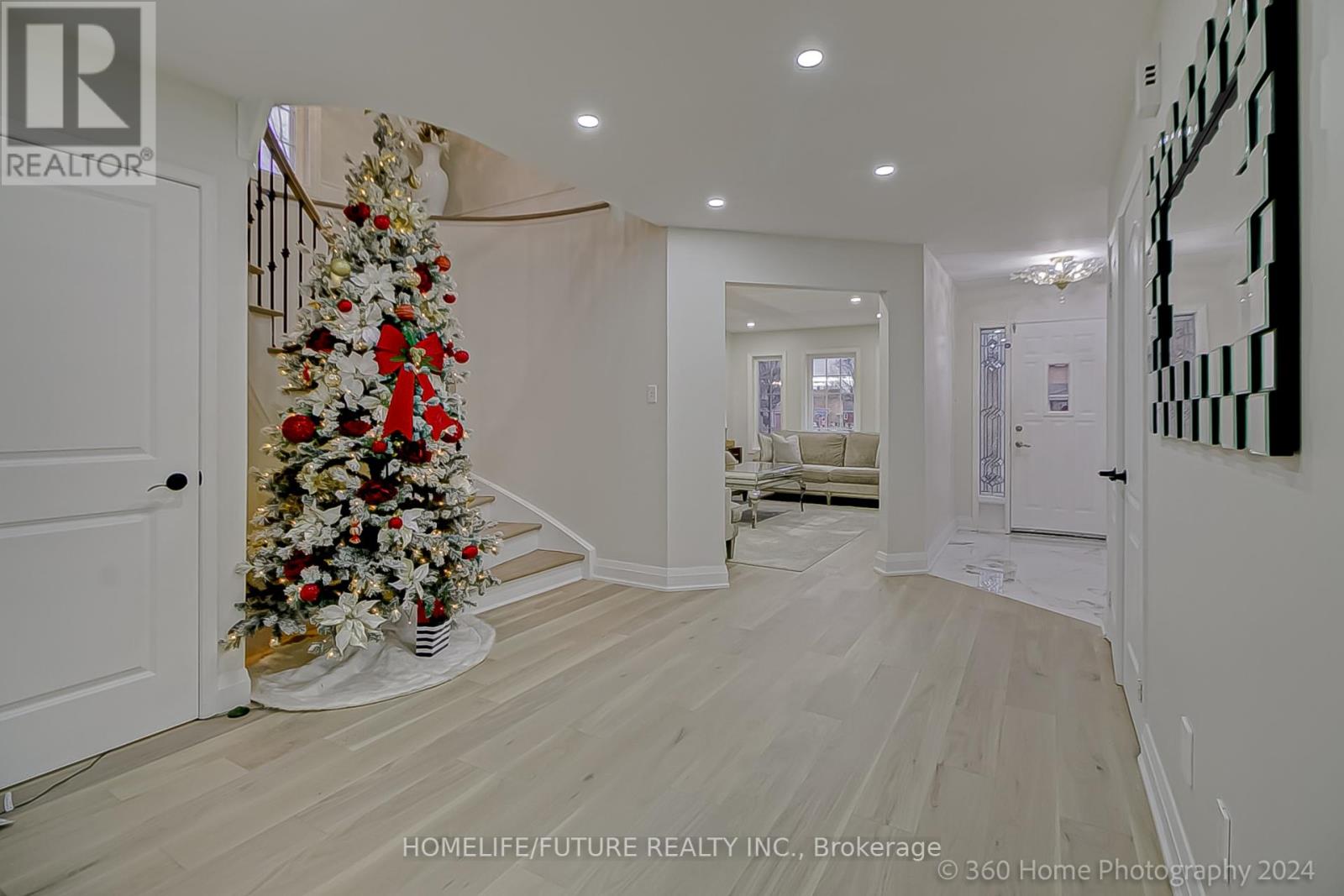 1 Wigston Court, Whitby, Ontario  L1R 2B8 - Photo 13 - E12122536