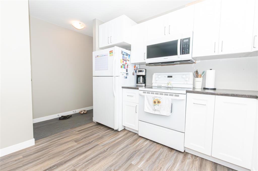 25034 Gauthier Road, St Malo, Manitoba  R0A 1T0 - Photo 5 - 202509173