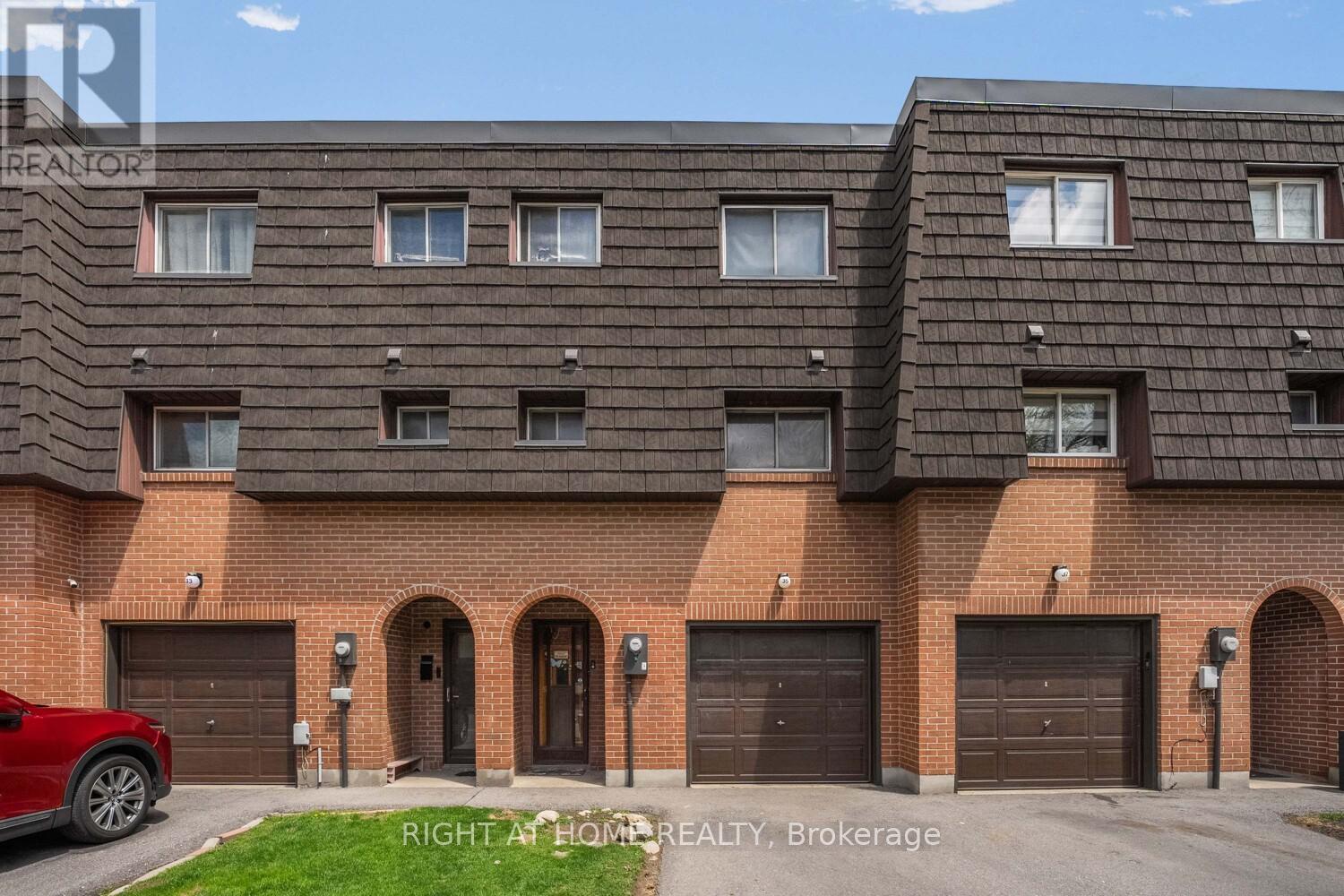Property at 35 DARRAS COURT image 2