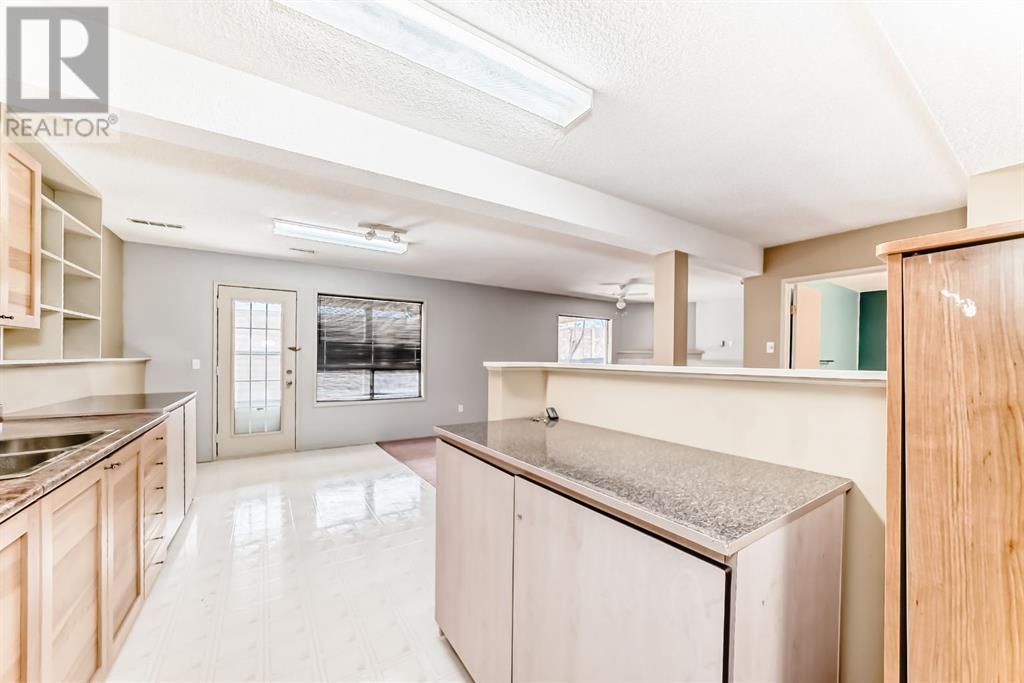 40 Citadel Pass Crescent Nw, Calgary, Alberta  T2G 3V1 - Photo 33 - A2202309