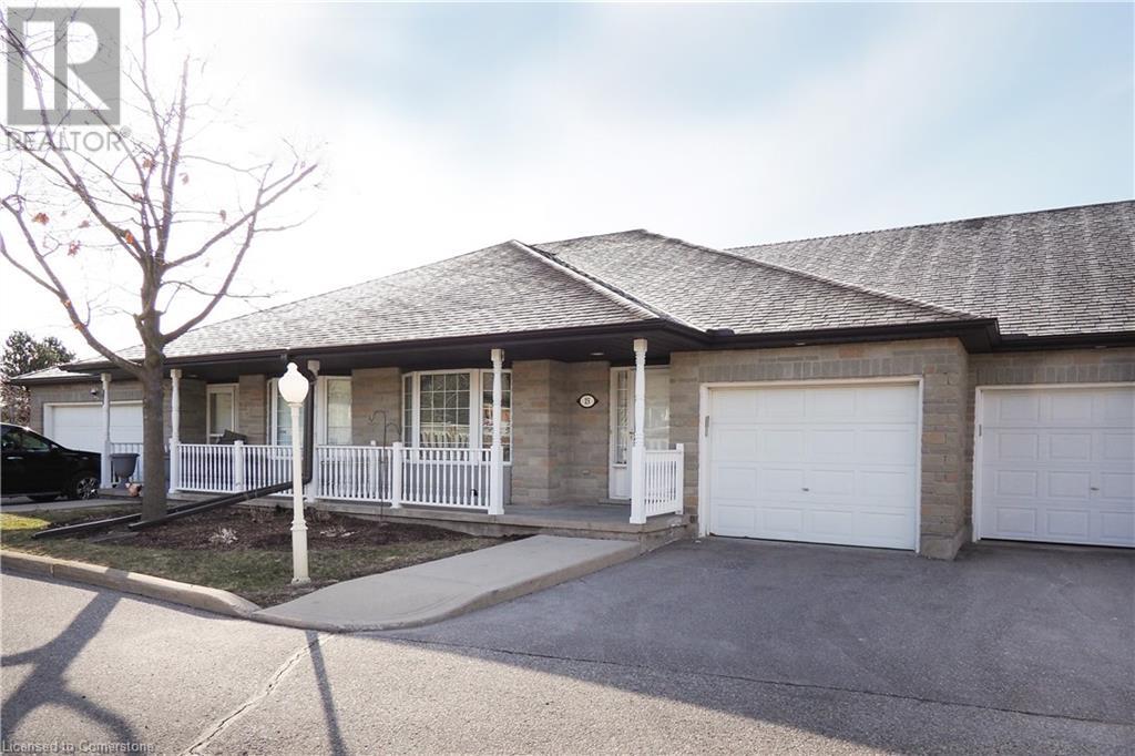 25 BANKSIDE Drive Unit# 15, Kitchener, Ontario