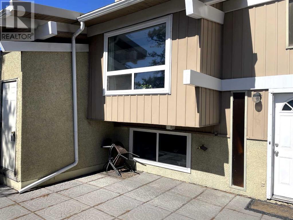 Property at 406, 11010 Bonaventure Drive SE image 4