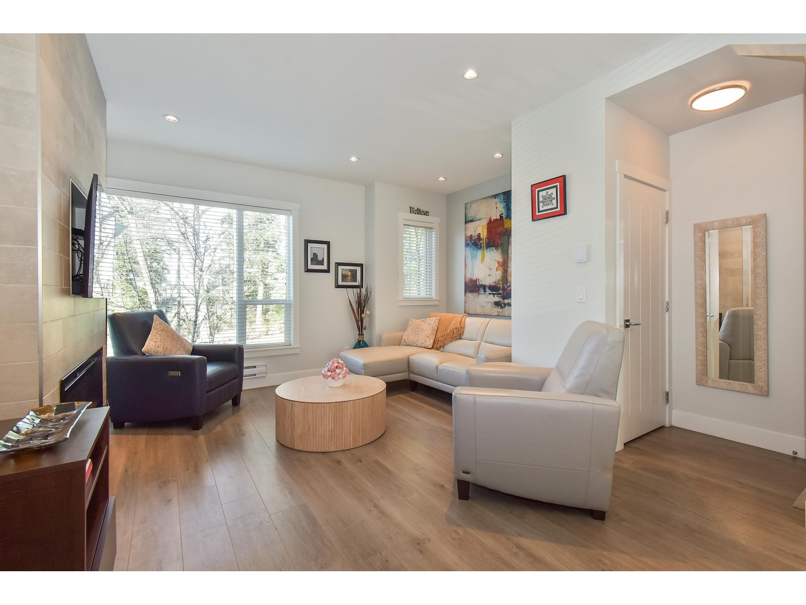 Property at 163 2280 163 STREET image 2
