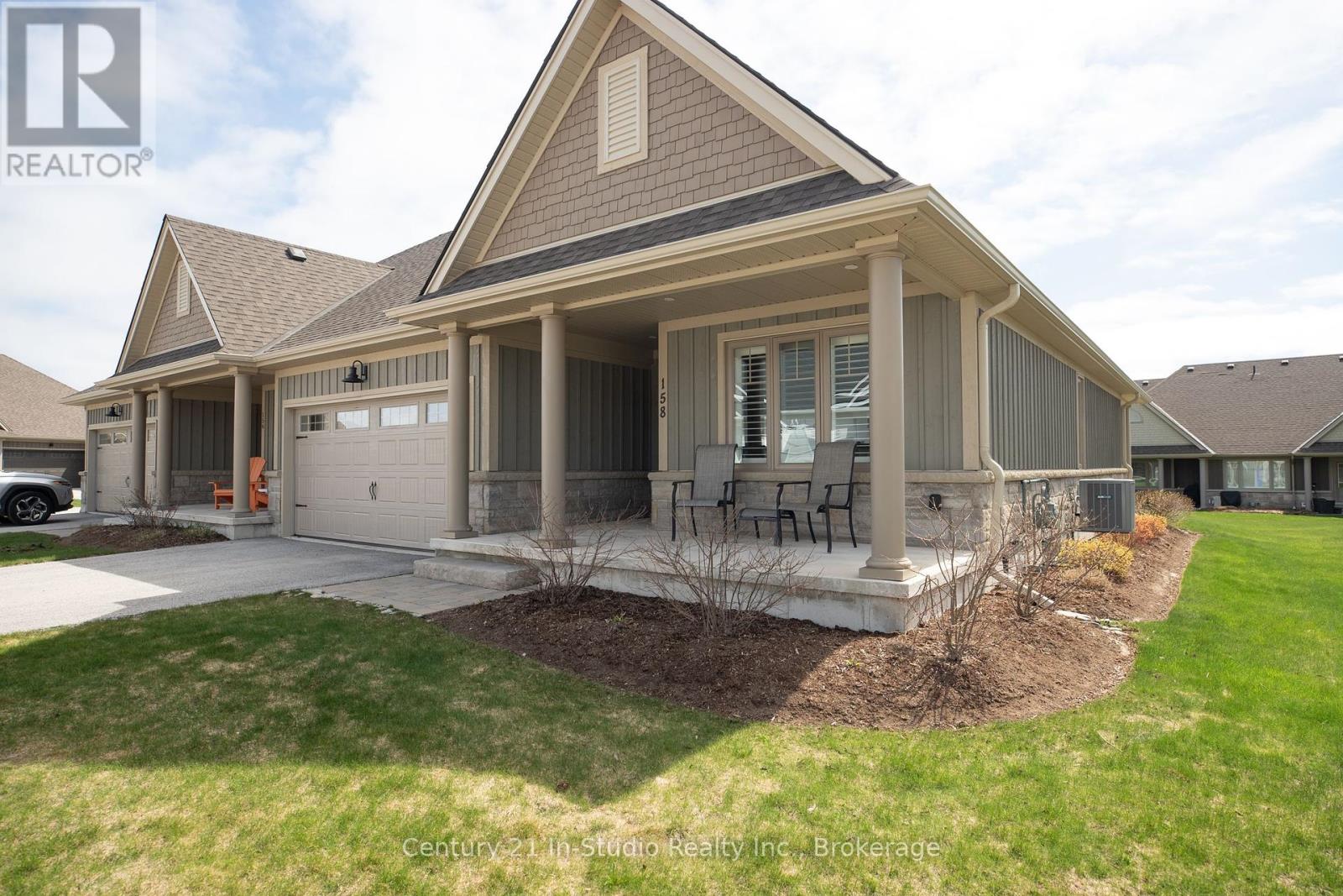 11 - 158 HAWTHORN CRESCENT, Georgian Bluffs, Ontario