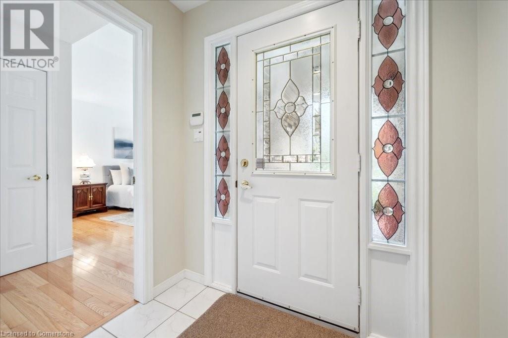 Property at 24 SUNNYBRAE Crescent image 4