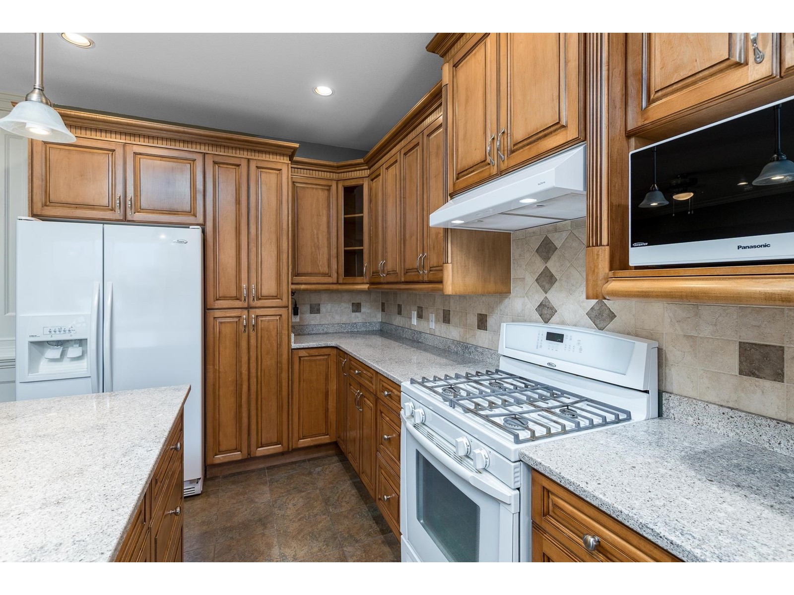 8547 Thorpe Street, Mission, British Columbia  V4S 0B1 - Photo 12 - R2997271