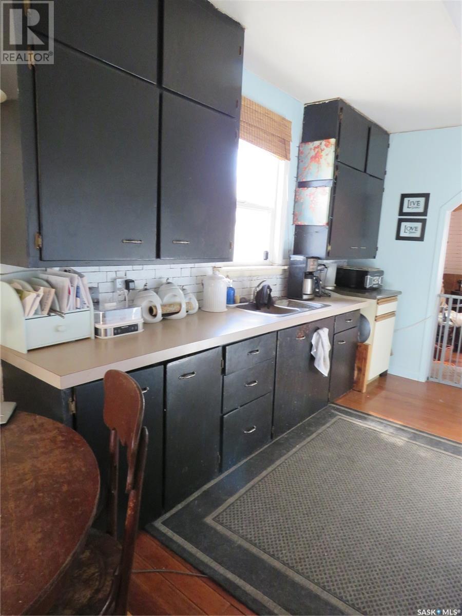 607 4th Avenue W, Meadow Lake, Saskatchewan  S9X 1A6 - Photo 7 - SK004484