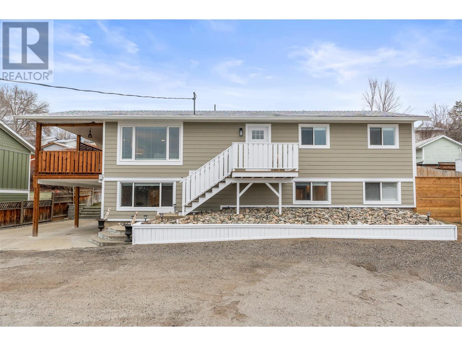 10809 Sherman Drive, Lake Country, British Columbia  V4V 1W5 - Photo 2 - 10346284