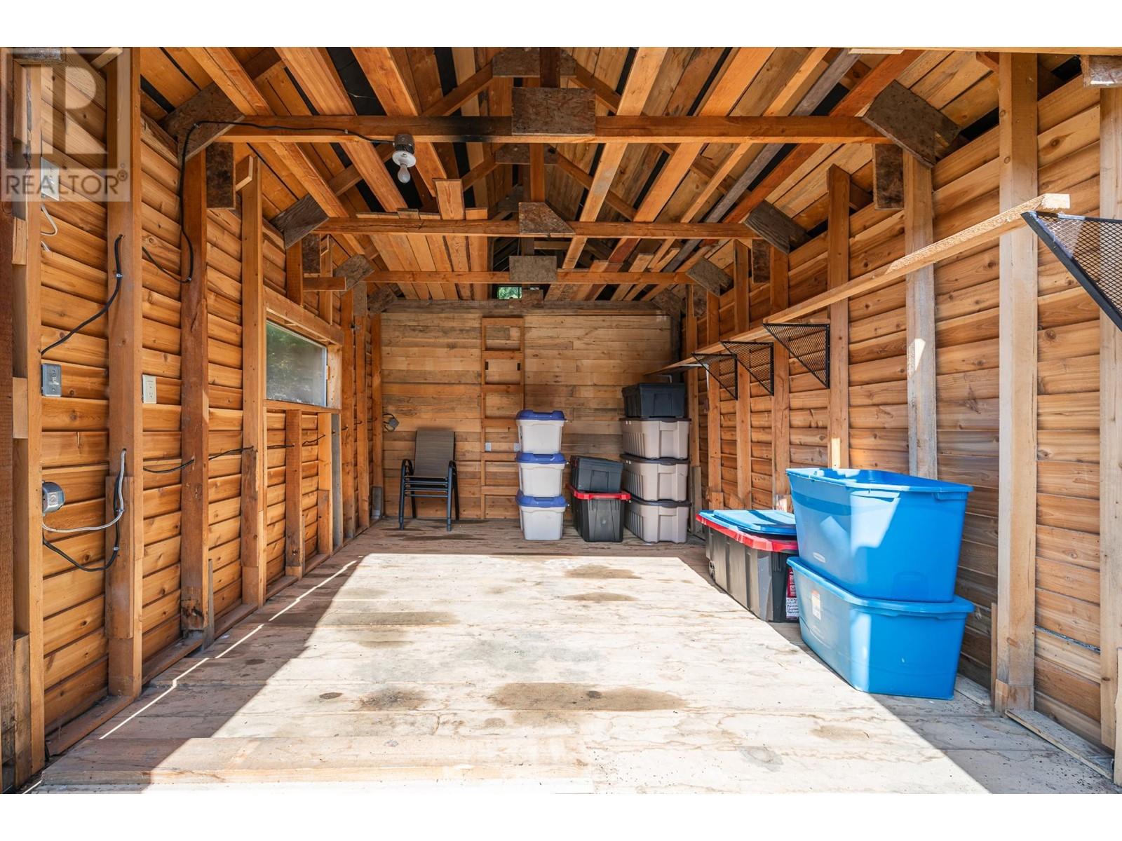 7470 3 Highway, Kitchener, British Columbia  V0B 2P0 - Photo 67 - 10346197