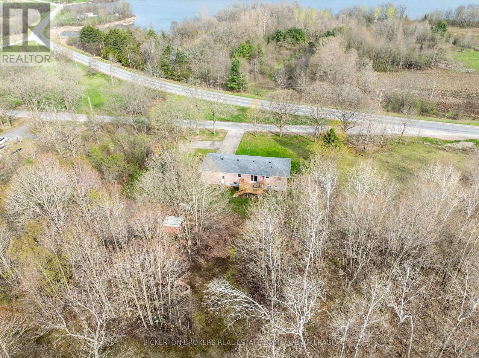 4 Jordan Road, Elizabethtown-Kitley, Ontario  K0E 1Y0 - Photo 9 - X12124434