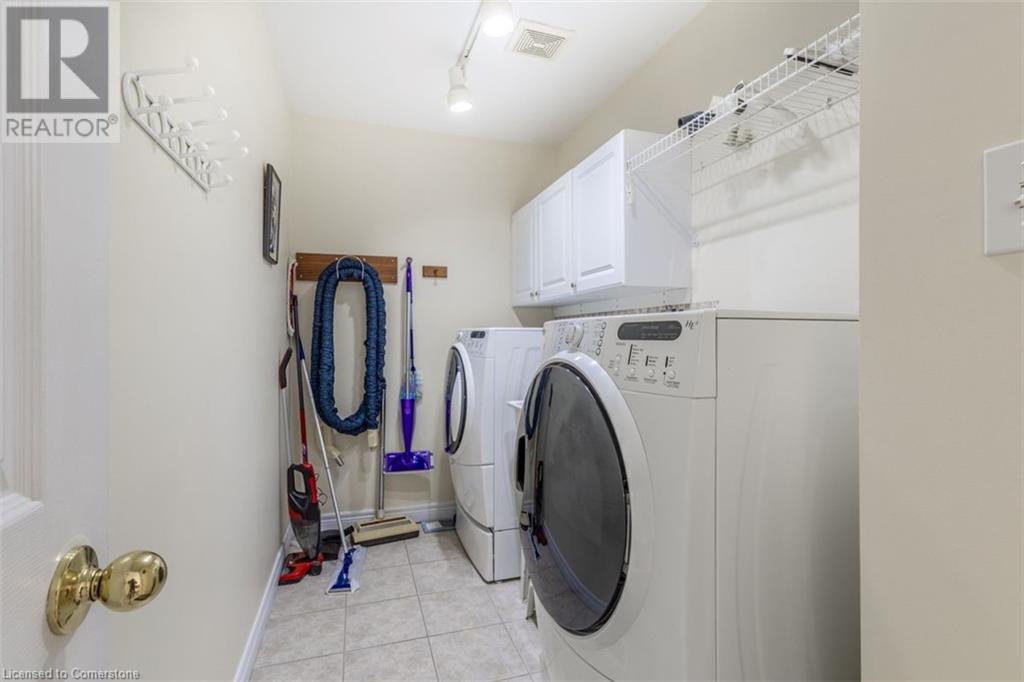 243 Fennell Avenue E Unit# 11, Hamilton, Ontario  L9A 1S8 - Photo 22 - 40702078