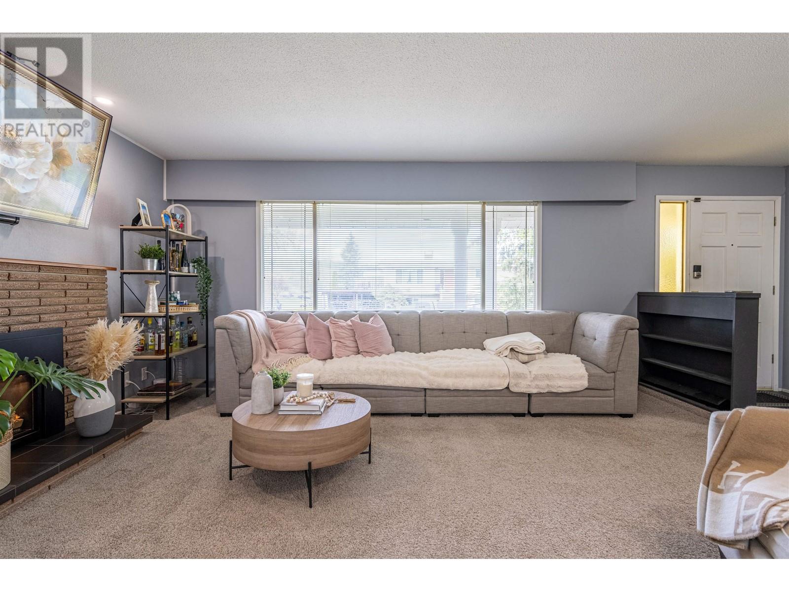 Property at 1354 LIARD DRIVE image 4