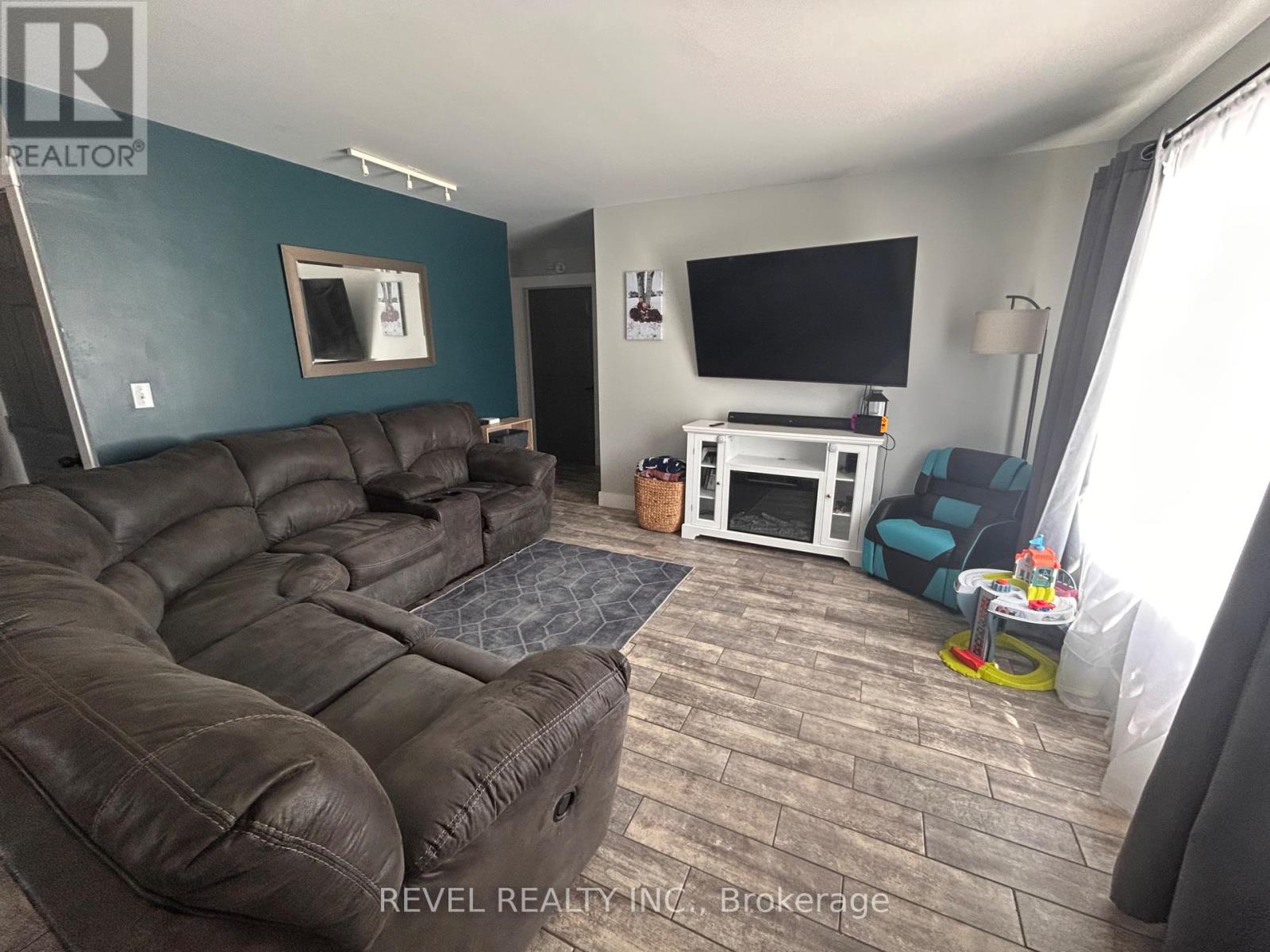 185 Fifteenth Avenue, Cochrane, Ontario  P0L 1C0 - Photo 12 - T12124429