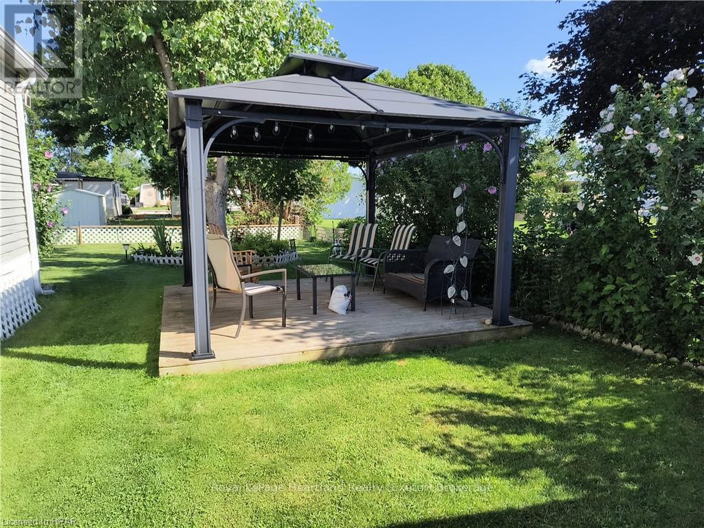 20 George Street, Strathroy-Caradoc (Se), Ontario  N7G 3P4 - Photo 15 - X10779856