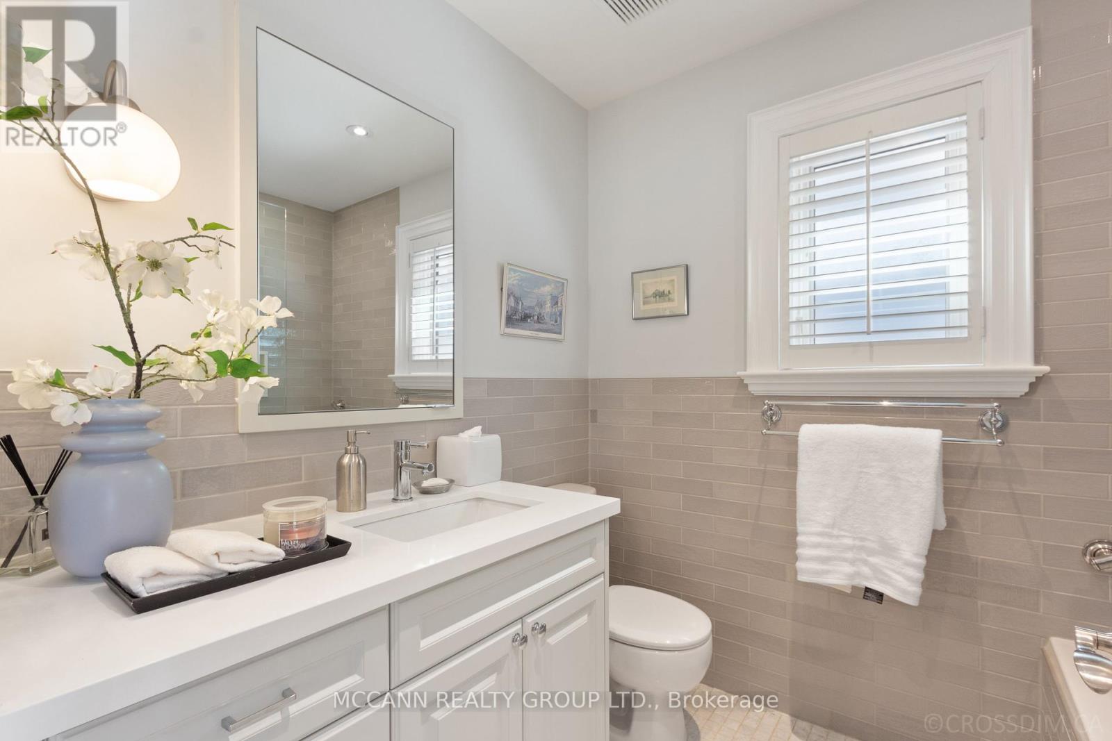 125 Joicey Boulevard, Toronto, Ontario  M5M 2T8 - Photo 35 - C12067374