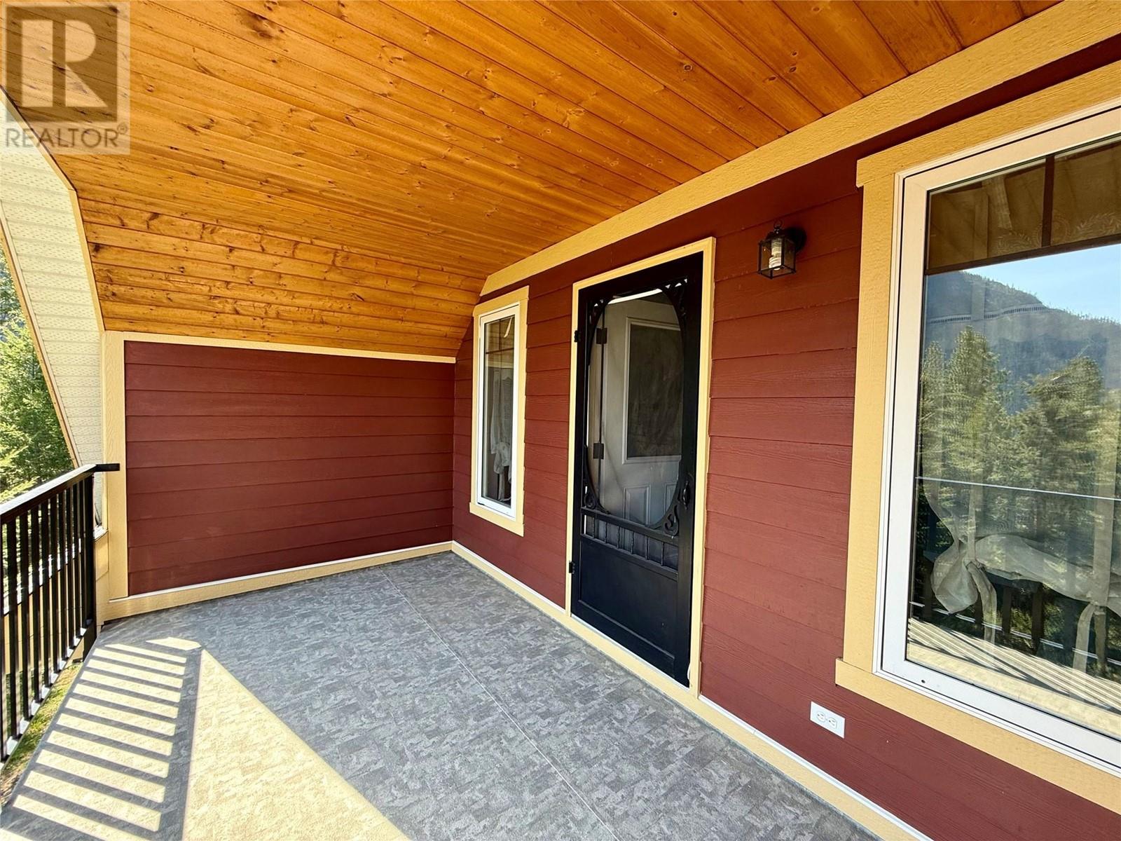 80 Mountain View Road, Christina Lake, British Columbia  V0H 1E0 - Photo 35 - 10346126
