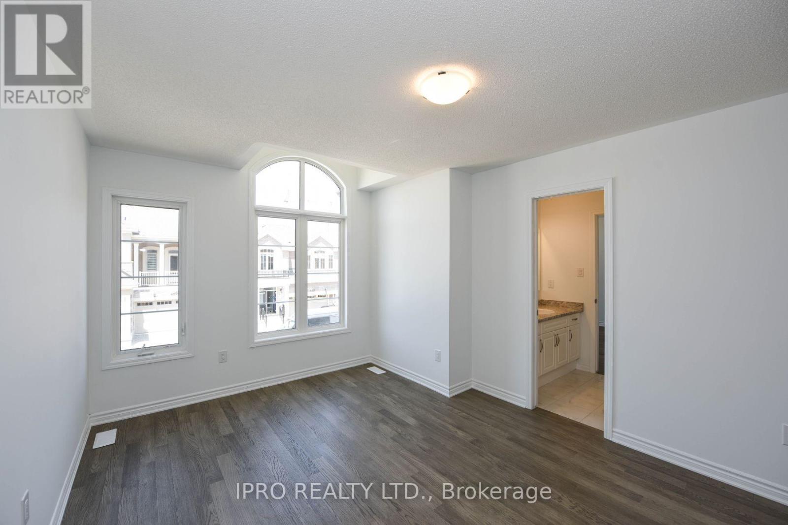 468 Boyd Lane, Milton, Ontario  L9E 1W6 - Photo 31 - W12094525