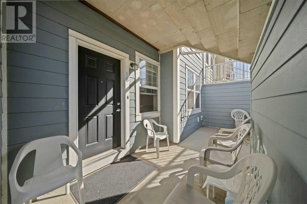 88 Auburn Bay Link Se, Calgary, Alberta  T3M 0E9 - Photo 3 - A2199355