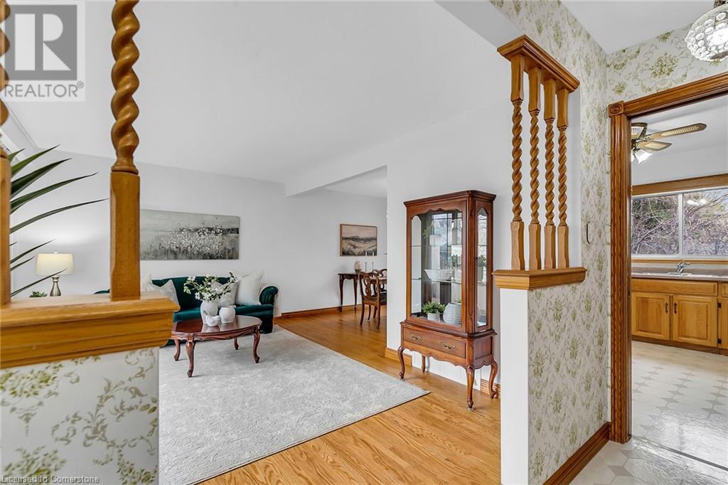 Property at 54 GLENBURNIE Drive image 5