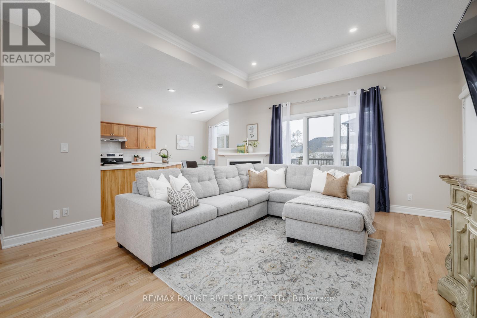 11 Mikelen Drive, Scugog, Ontario  L9L 1V1 - Photo 5 - E12124302