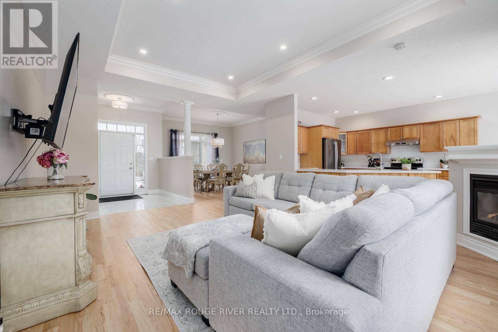 11 Mikelen Drive, Scugog, Ontario  L9L 1V1 - Photo 6 - E12124302