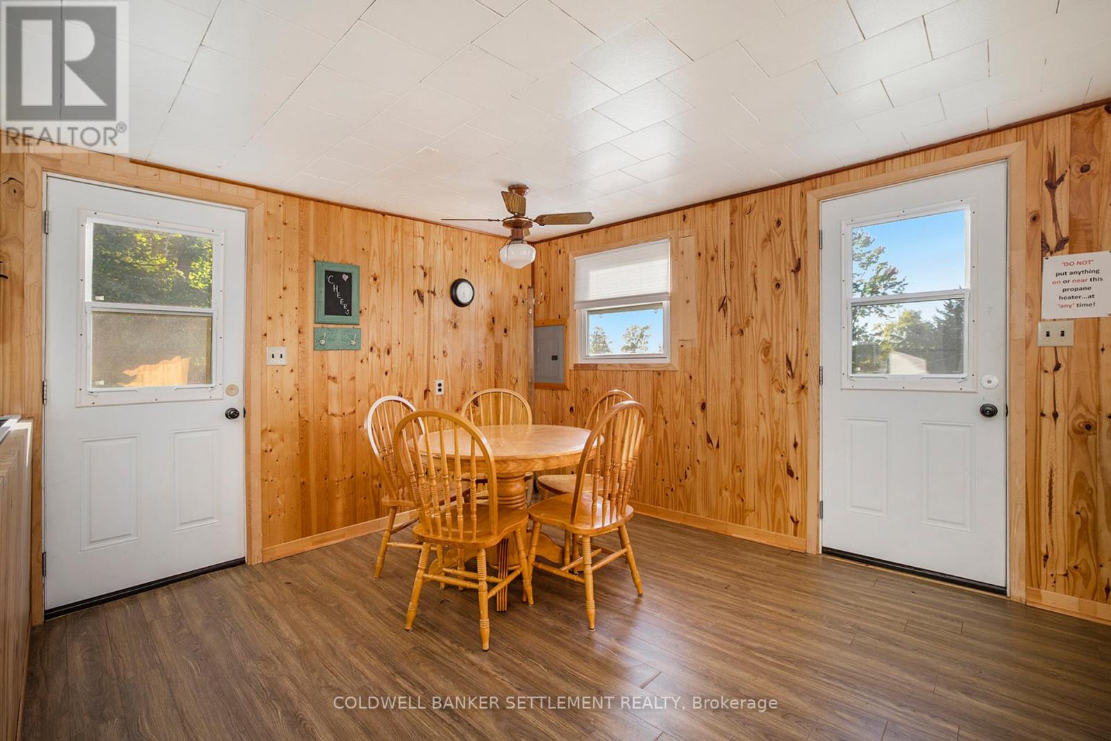 538 Clear Lake Road W, Rideau Lakes, Ontario  K0G 1E0 - Photo 13 - X12124292