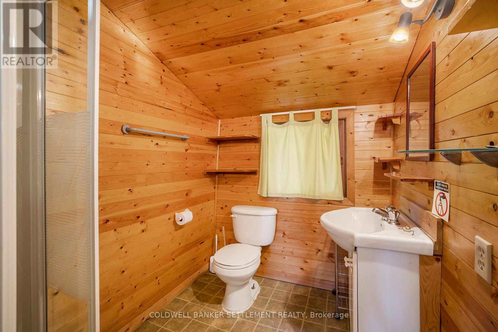538 Clear Lake Road W, Rideau Lakes, Ontario  K0G 1E0 - Photo 16 - X12124292