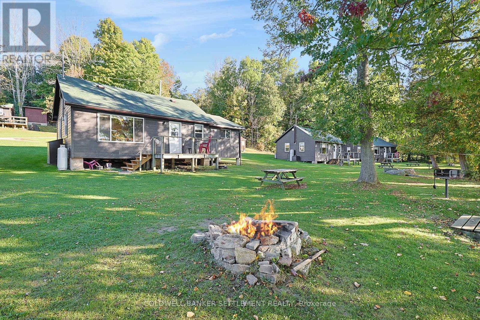 538 Clear Lake Road W, Rideau Lakes, Ontario  K0G 1E0 - Photo 29 - X12124292