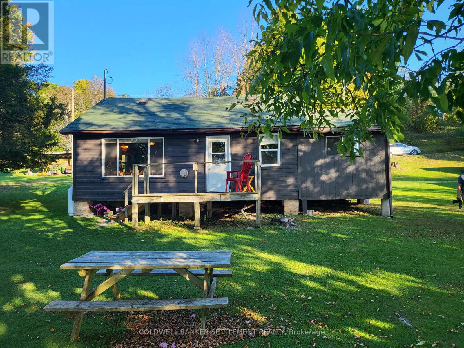 538 Clear Lake Road W, Rideau Lakes, Ontario  K0G 1E0 - Photo 5 - X12124292