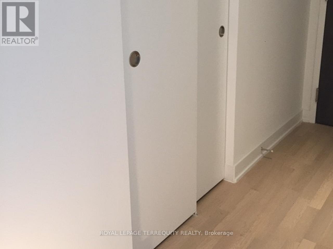1510 - 185 Roehampton Avenue, Toronto (Mount Pleasant West), Ontario  M4P 0C6 - Photo 17 - C12124183