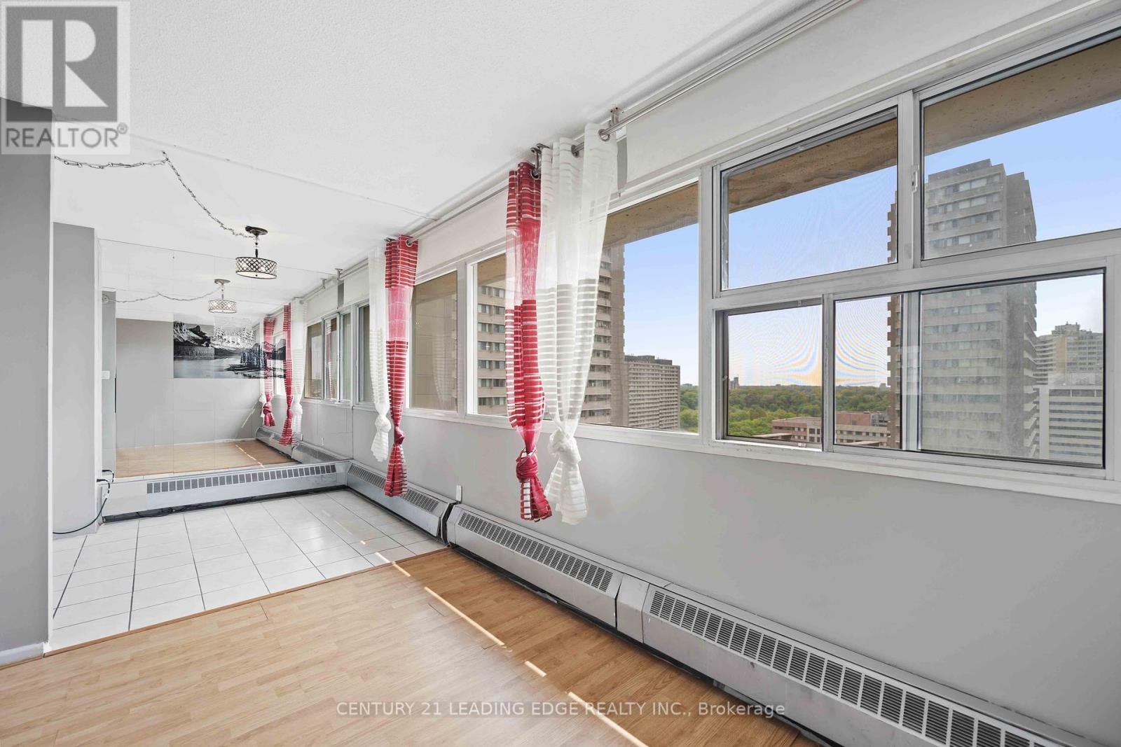 1604 - 735 Don Mills Road, Toronto (Flemingdon Park), Ontario  M3C 1T1 - Photo 17 - C12124237