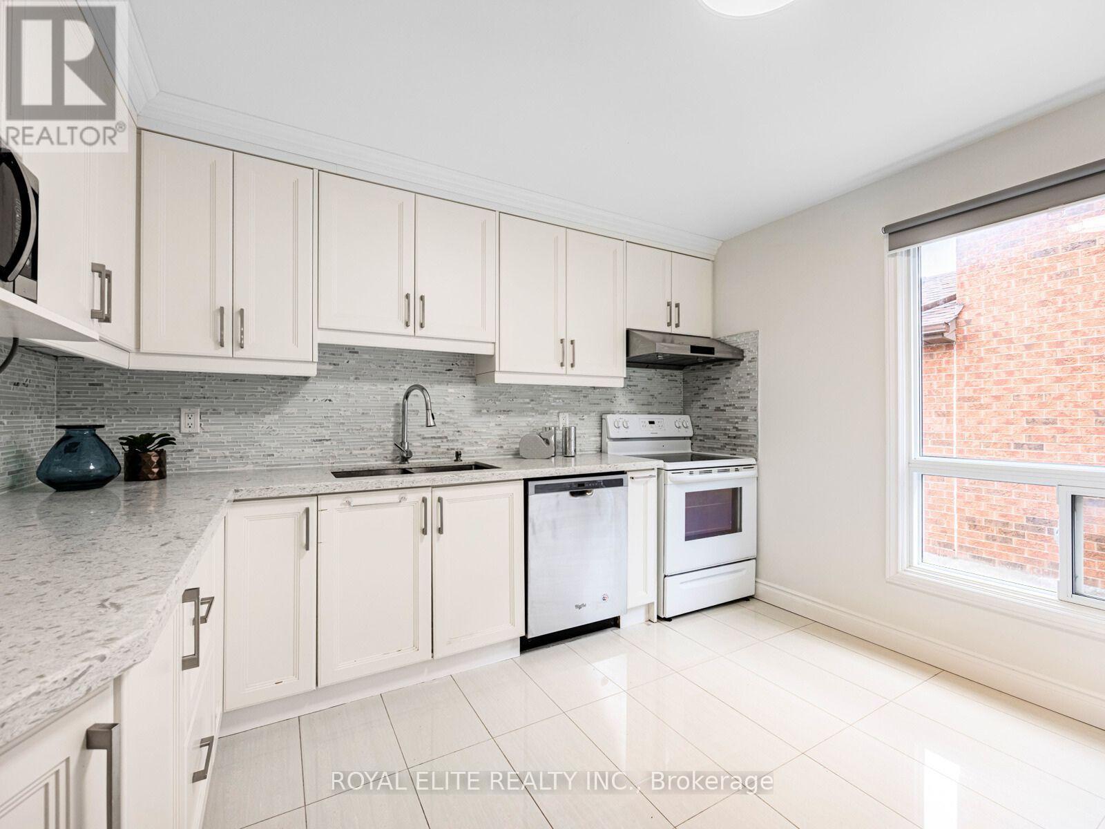 29 Ashmore Crescent, Markham, Ontario  L3R 6T8 - Photo 11 - N12079141