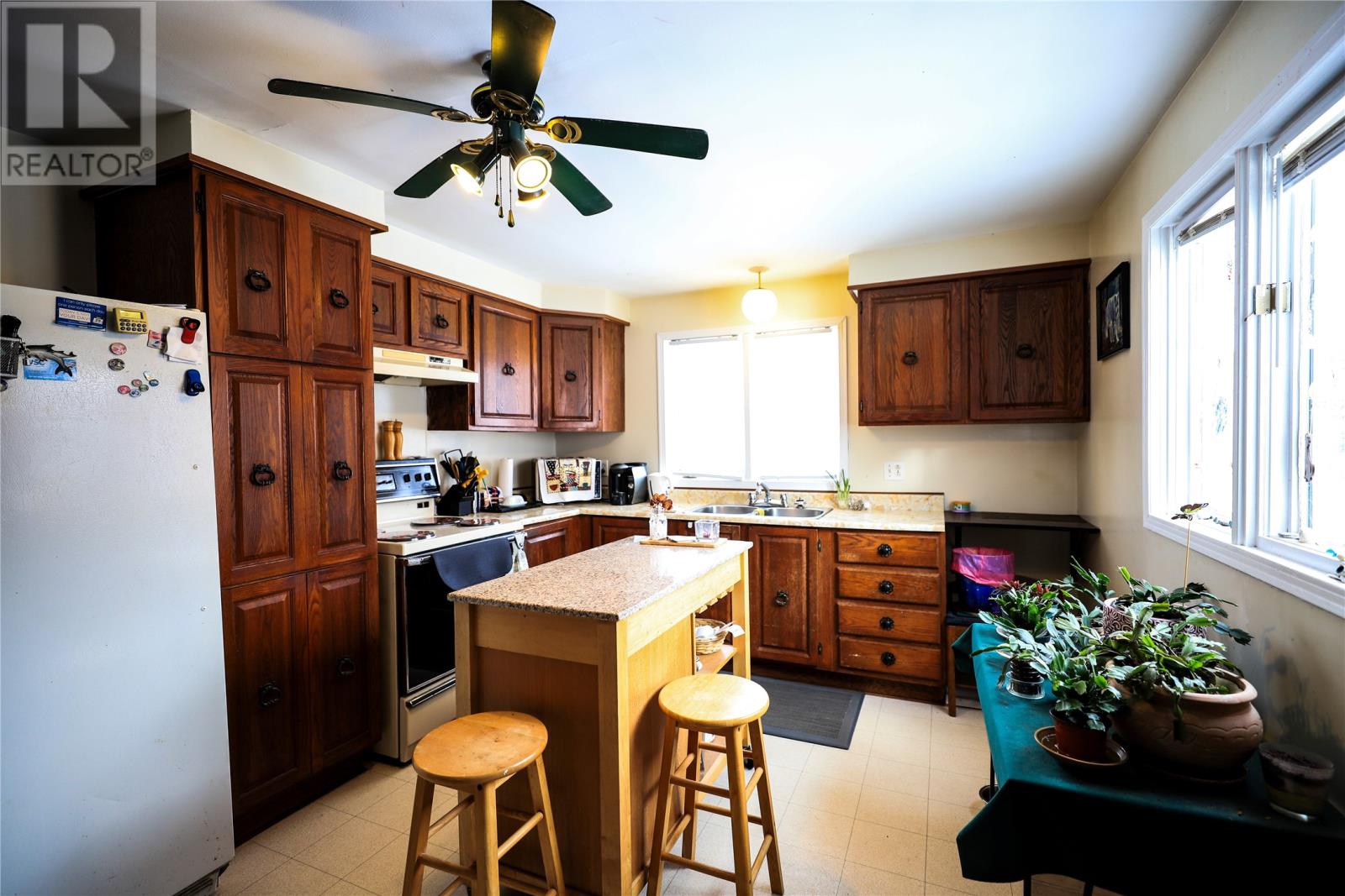 571-575 Old Broad Cove Road, Portugal Cove, Newfoundland & Labrador  A1M 1Z1 - Photo 2 - 1284576