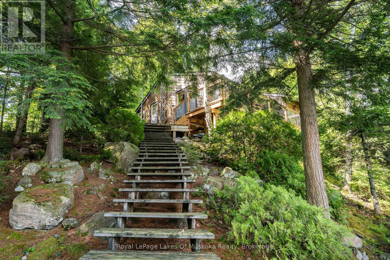 2401 Bear Lake Road, Algonquin Highlands, Ontario  P0A 1E0 - Photo 34 - X12124291