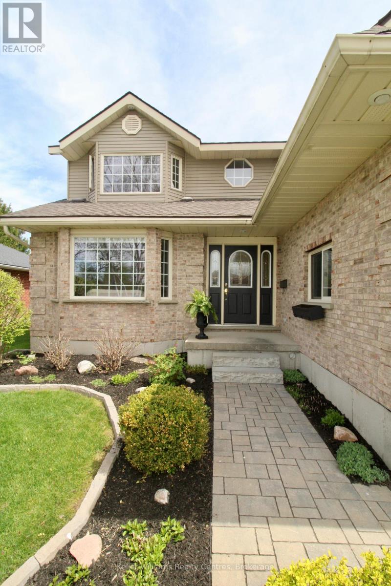 265 4th Street Crescent, Hanover, Ontario  N4N 3S9 - Photo 5 - X12124293