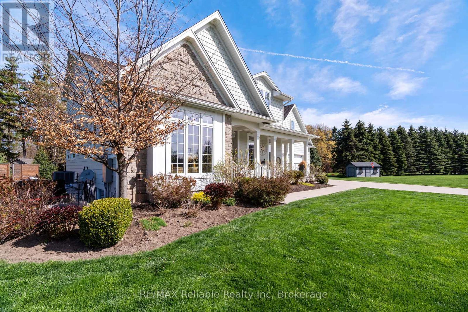 Property at 34734 BAYFIELD ROAD image 3