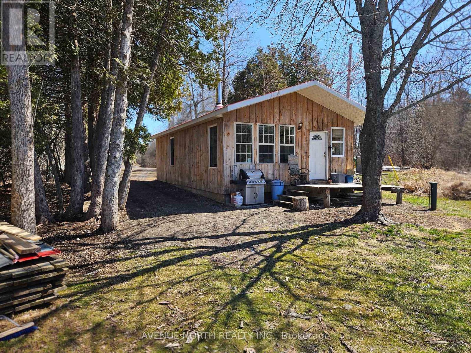 993 Corktown Road, Merrickville-Wolford, Ontario  K0G 1N0 - Photo 1 - X12124482