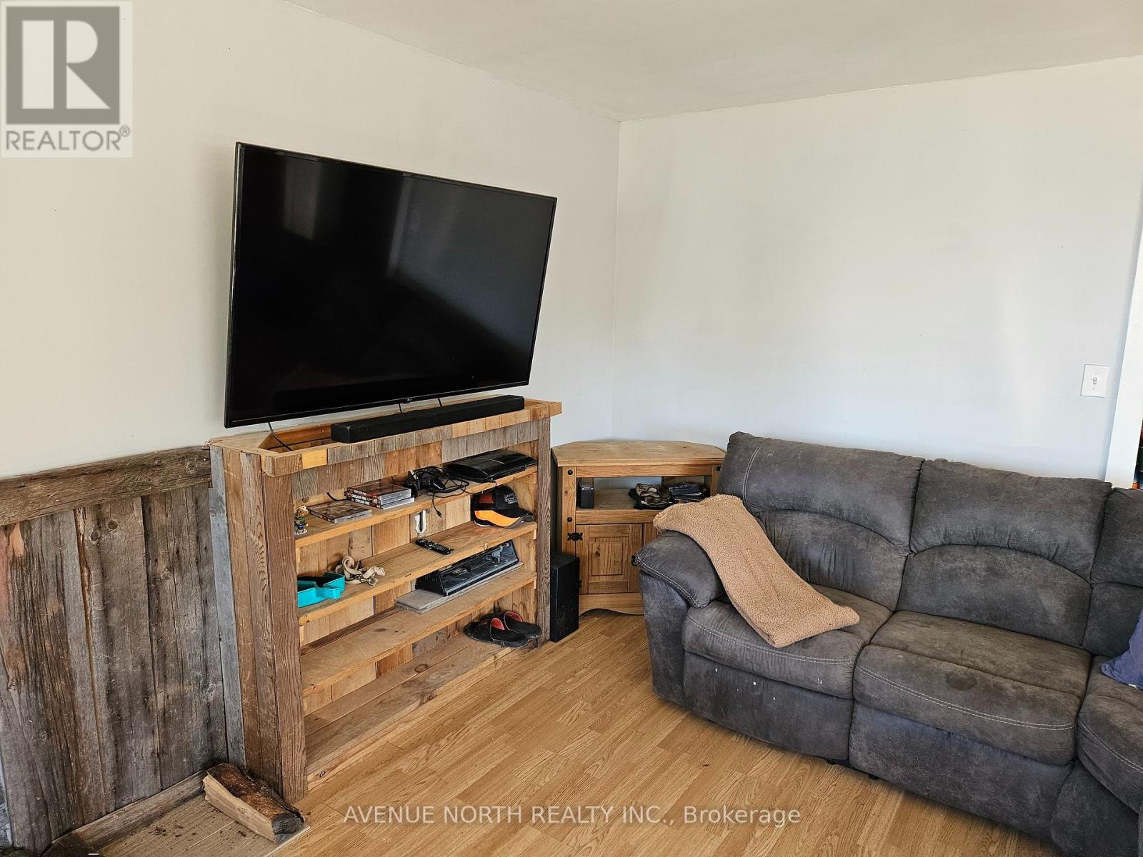 993 Corktown Road, Merrickville-Wolford, Ontario  K0G 1N0 - Photo 11 - X12124482