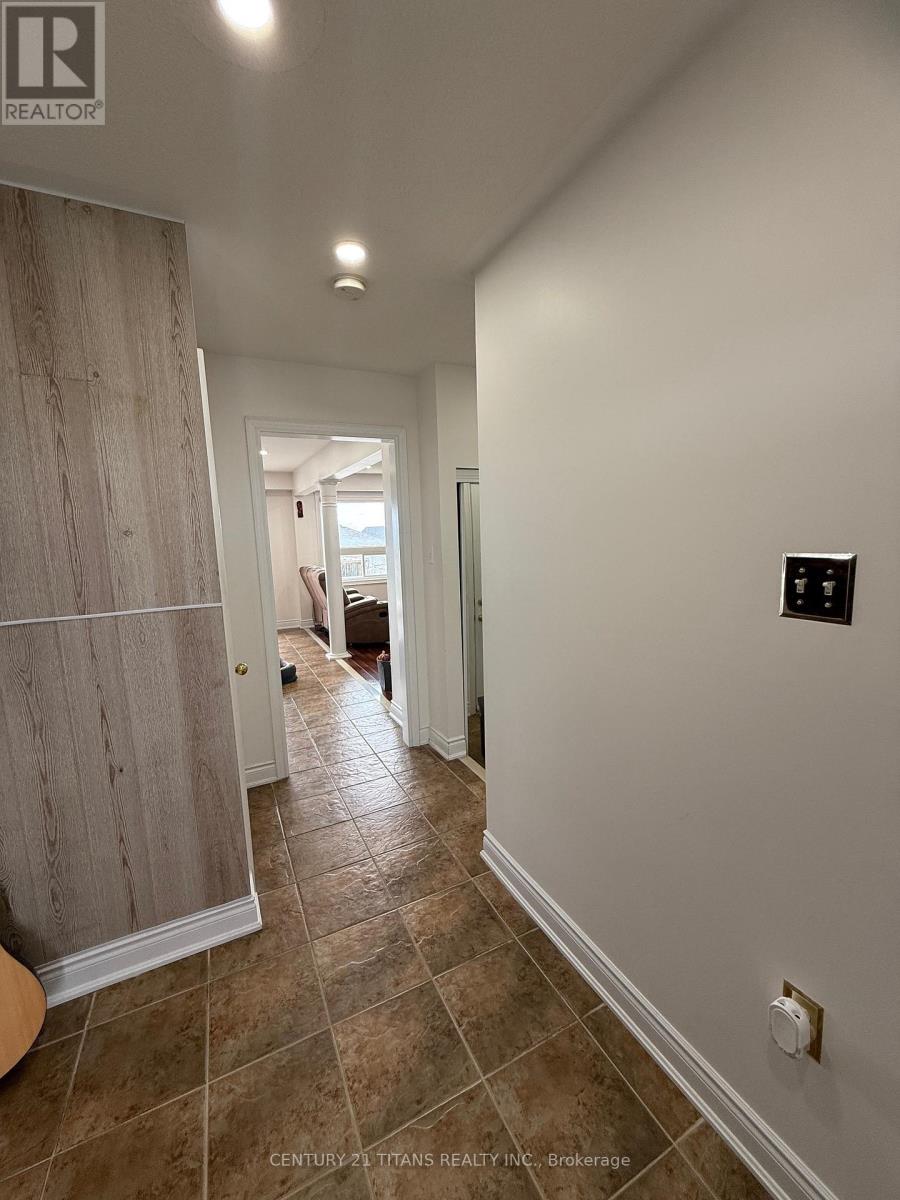 970 Townline Road S, Oshawa, Ontario  L1H 0A4 - Photo 2 - E12124215