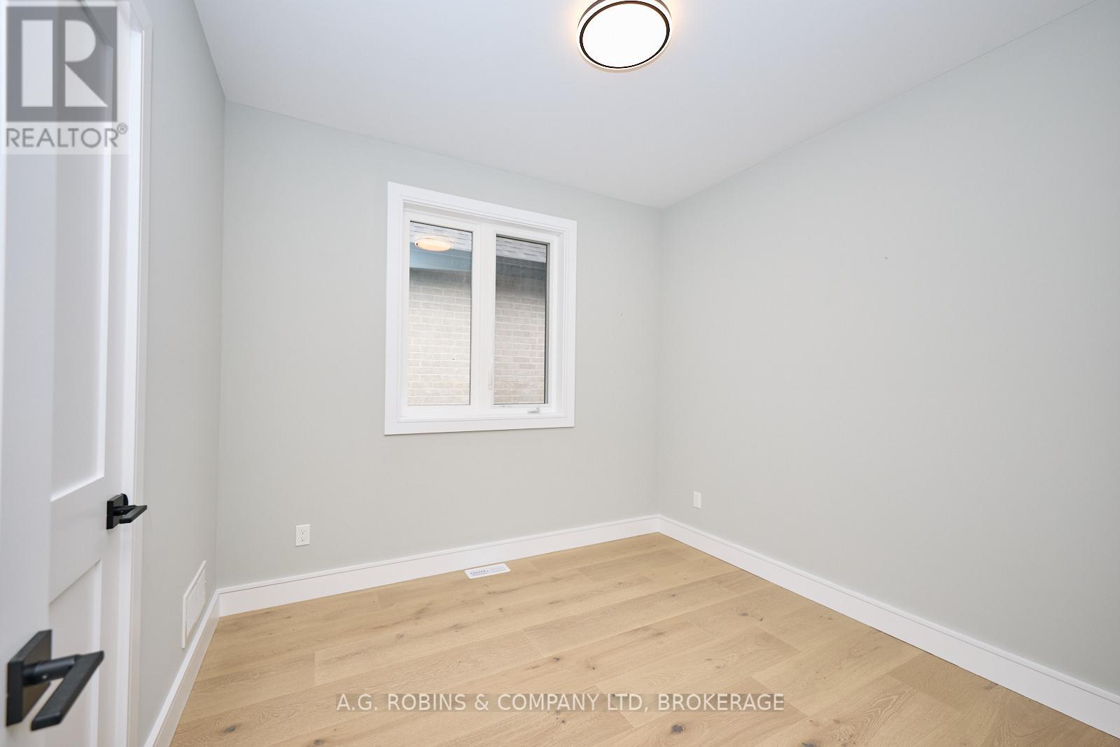 4112 Fly Road, Lincoln, Ontario  L0R 1G0 - Photo 24 - X12124344