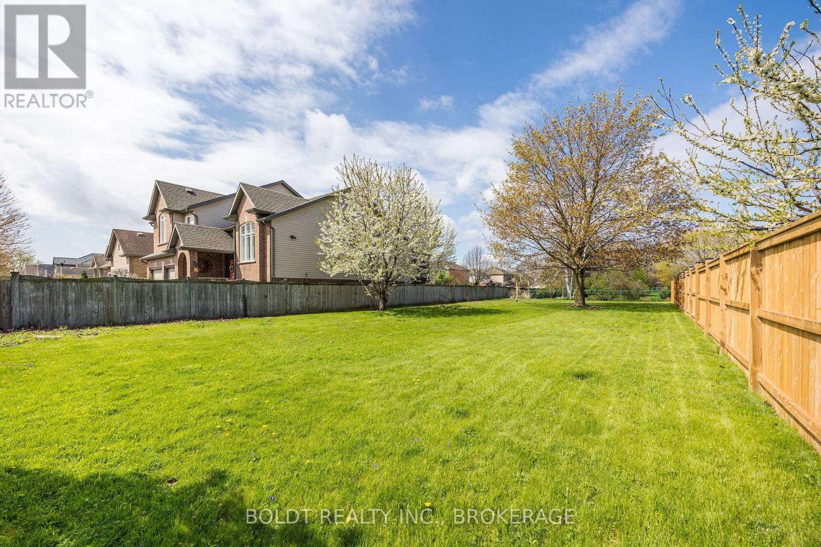 1624 CONCESSION 4 ROAD, niagara-on-the-lake (virgil), Ontario