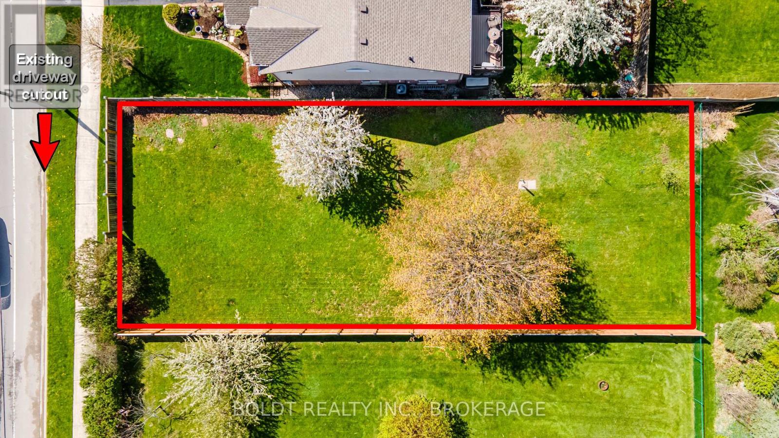 1624 Concession 4 Road, Niagara-On-The-Lake (Virgil), Ontario  L0S 1T0 - Photo 5 - X12124351