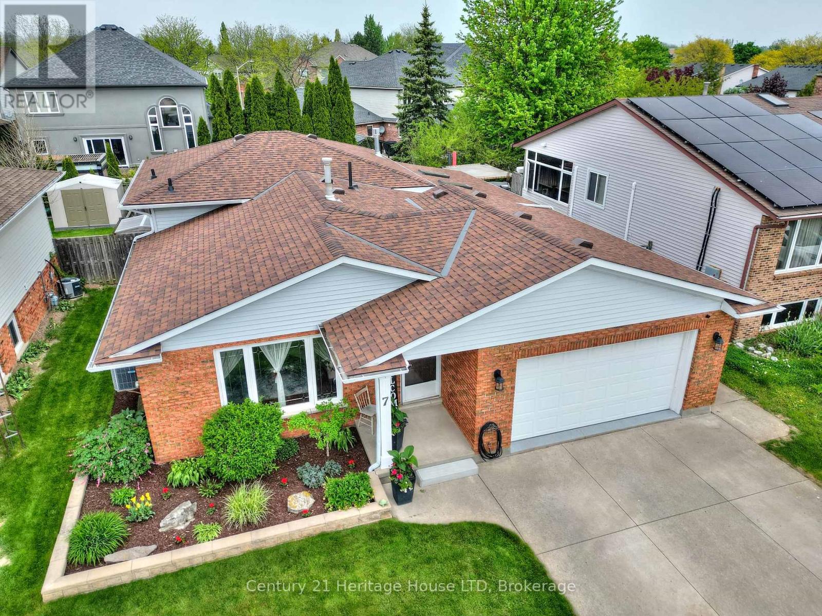 7 Huntington Lane, St. Catharines (Grapeview), Ontario  L2S 3J5 - Photo 40 - X12124474